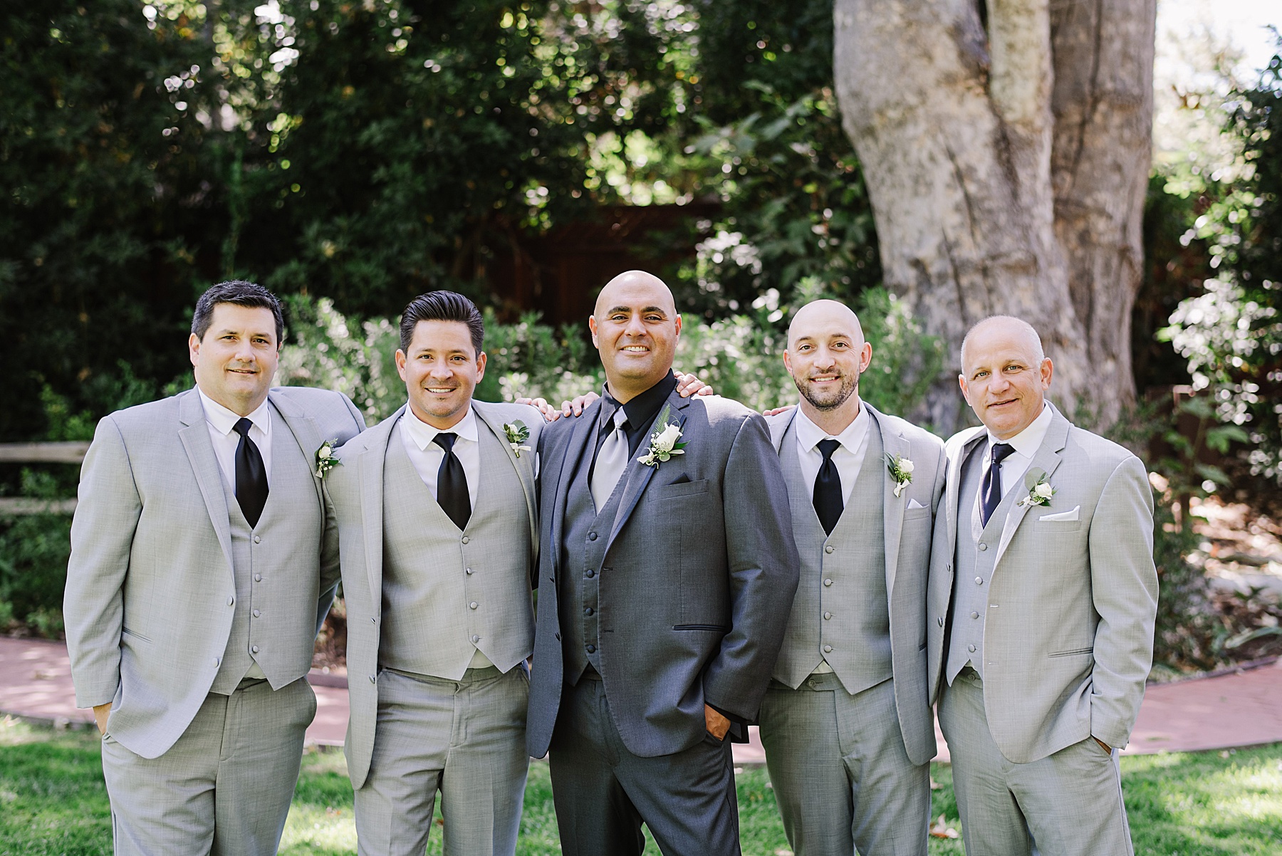 Non-Traditional Sycamore Mineral Springs Wedding