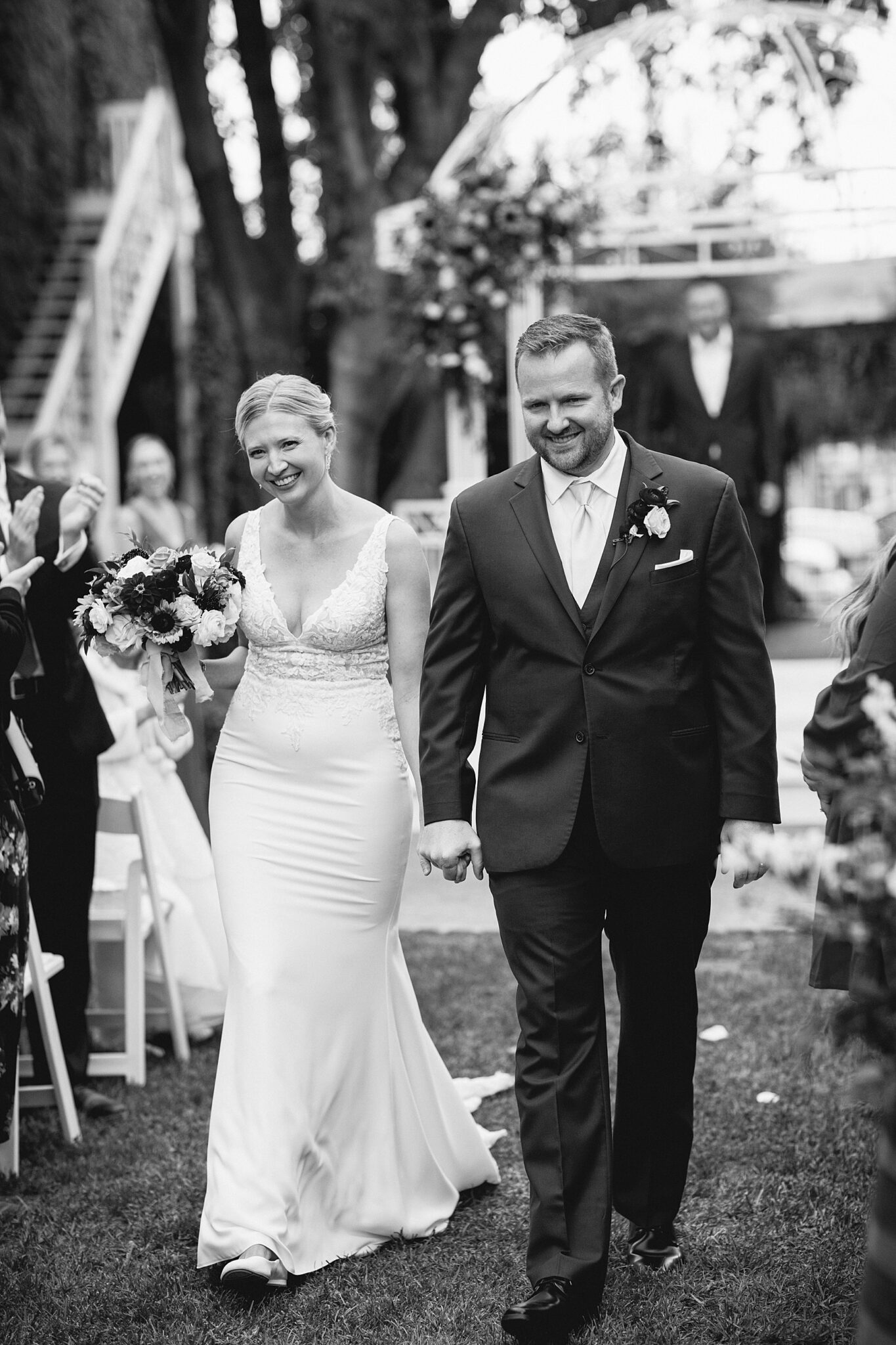 Your Wedding Guest Count Affects Everything Nikkels Photography
