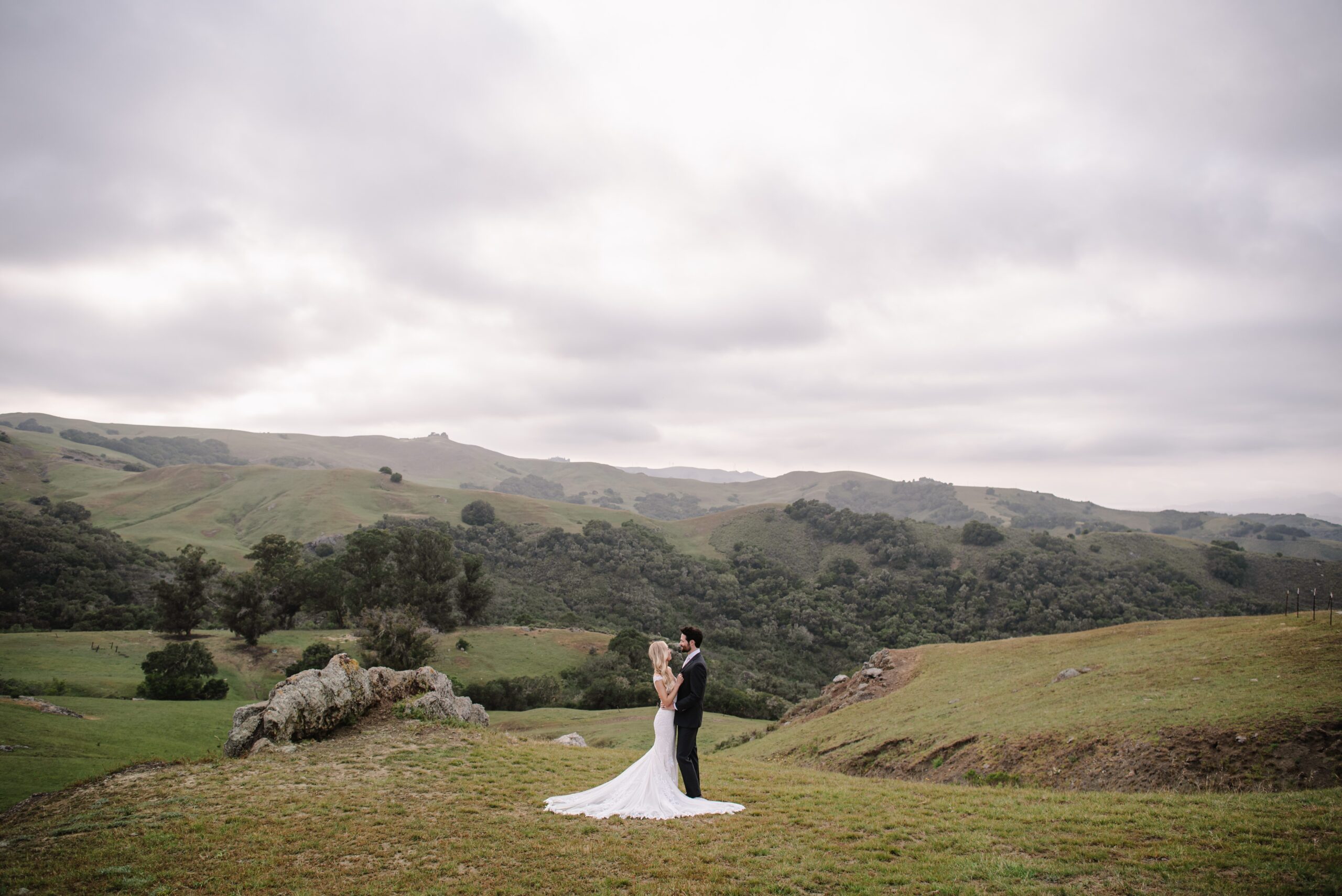 Michele Hastings with Nikkles Photography, a San Luis Obispo Wedding Photographer, shares her tips for understanding wedding day finances. She explains where to save and where to splurge on your special day.